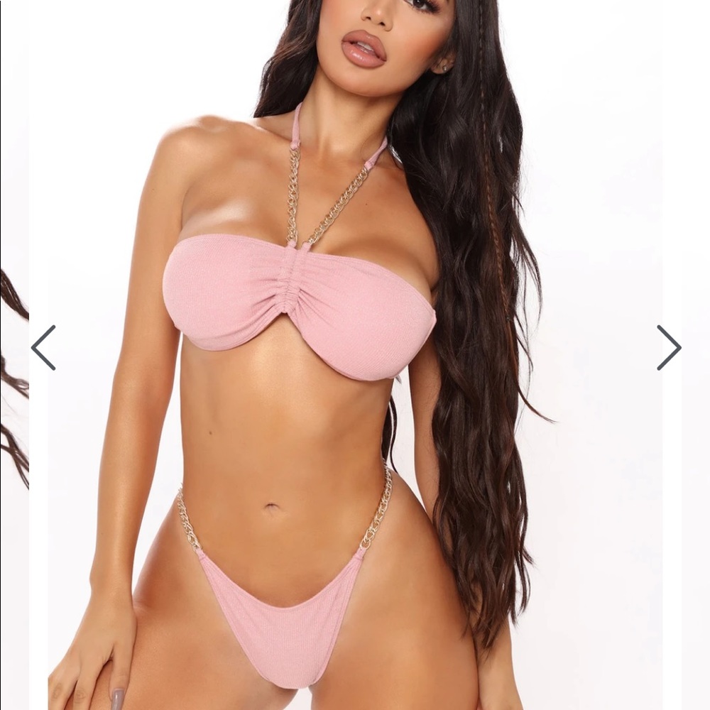 Fashion Nova 
Cabo Plans 2 Piece Chain Bikini